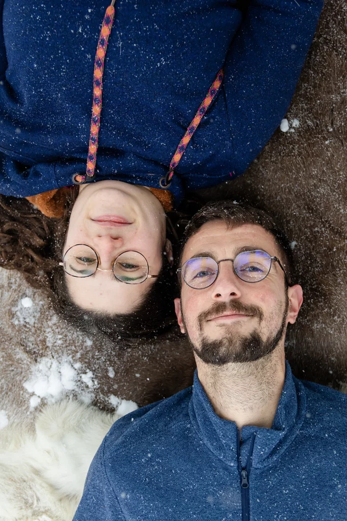 couple sur peaux de rennes Luosto, Finlande
