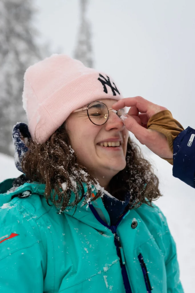portrait femme neige