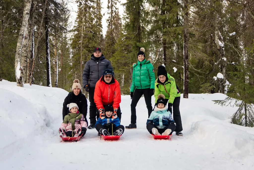 Portrait grands parents Luosto seance photo couple